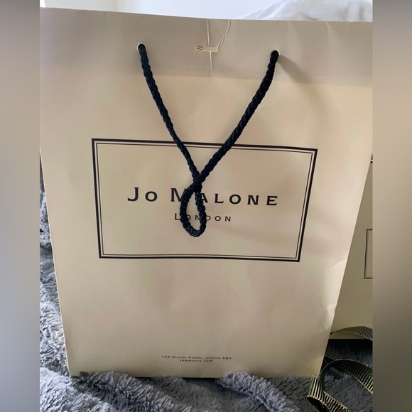 Empty Jo Malone London box and bag - Picture 3 of 9
